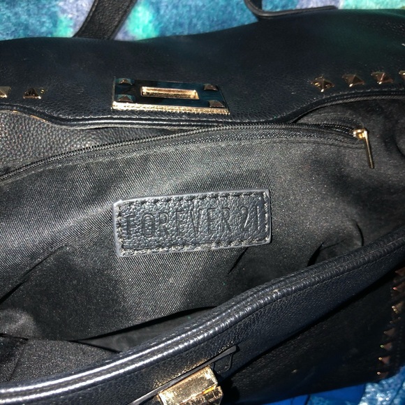 Black Forever 21 Gold Studded Bag in except shape! - Picture 5 of 5